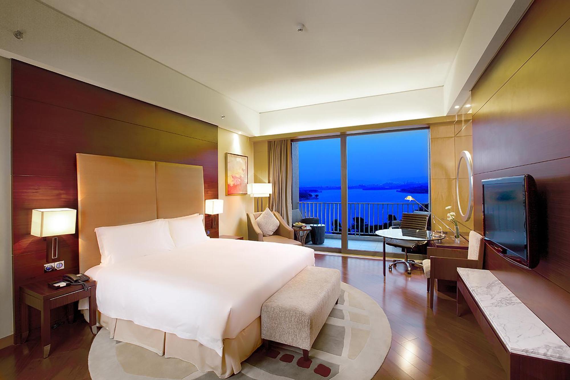Готель Hyatt Regency Dongguan Дунгуань Екстер'єр фото